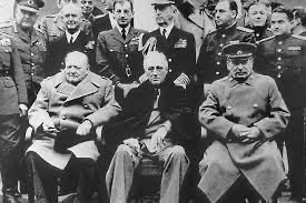 Afbeelding bij ‘Jezelf opnieuw uitvinden, of liever Stalin imiteren?’